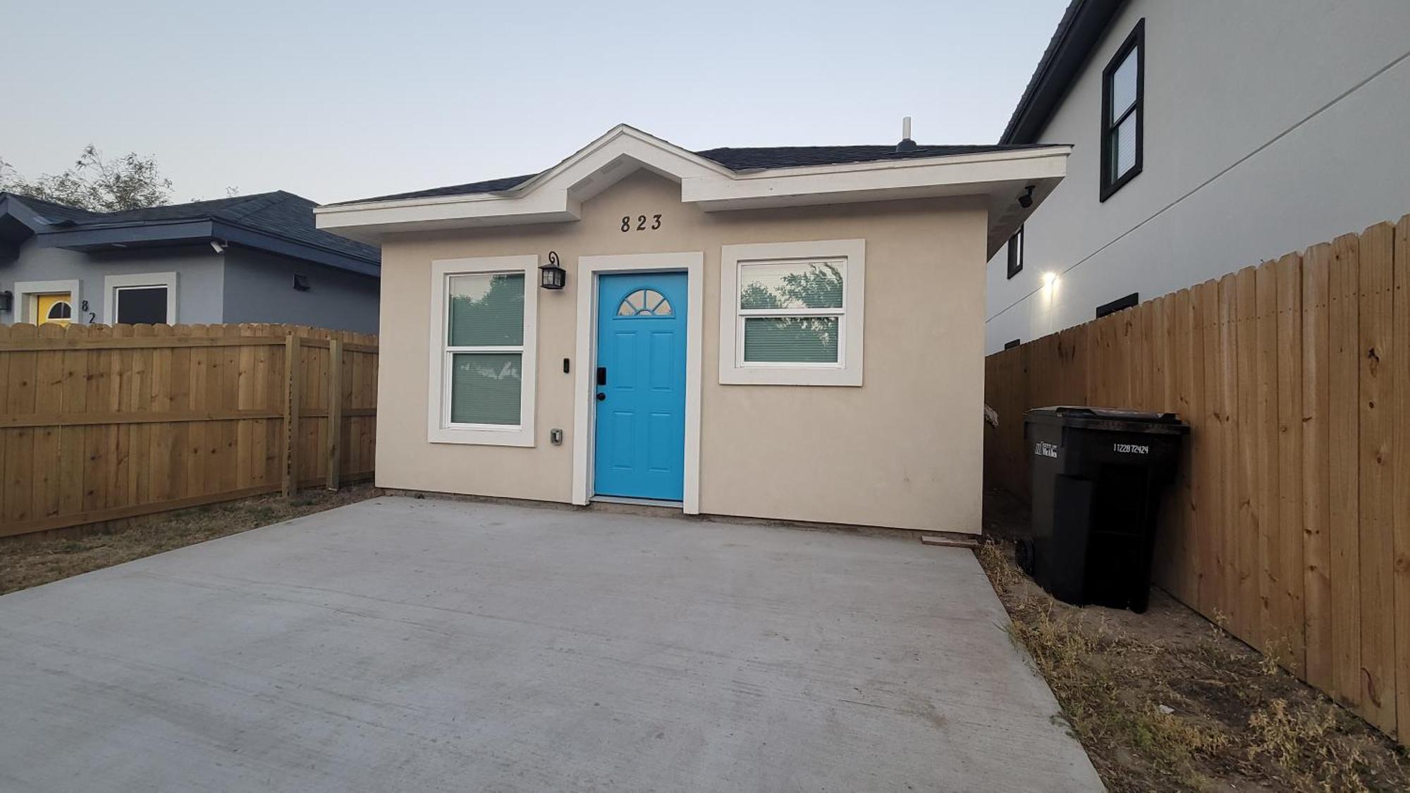 Apartamento The House With The Blue Door. McAllen Exterior foto